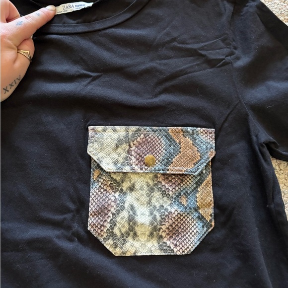 Zara Black Tee with Camouflage Accent Pocket - Picture 2 of 3